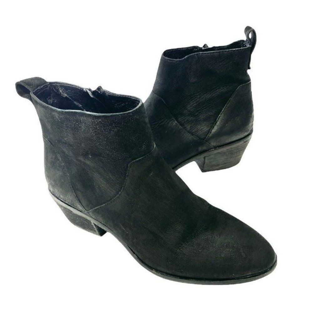 Sole Society Black Leather Side Zip Bootie Women's Size 6M